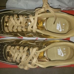Brand new Gold Nike Airforce 1's